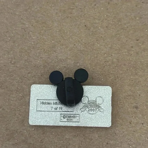 Hidden Mickey License Plate Pin - Picture 2 of 2